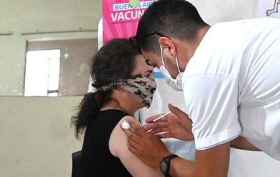La Provincia anunció la aplicación de una cuarta dosis de la vacuna contra el coronavirus