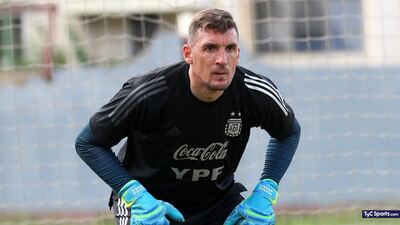 El "Dibu" tiene reemplazo: será el arquero de River, Franco Armani