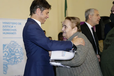 Arrecifes: La Provincia entregó 702 escrituras de viviendas