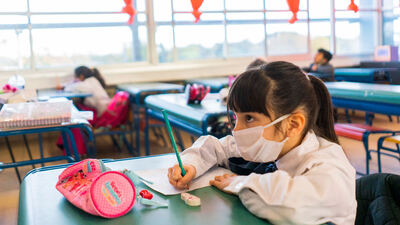 Dejó de ser obligatorio el uso de barbijos en escuelas