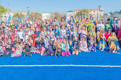 San Fernando: Inauguran una nueva cancha de hockey junto a las Leonas