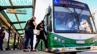 Entregan 400 pases libres para el transporte en municipios bonaerenses