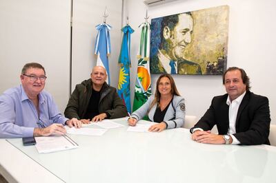 Merlo: Los municipales cerraron un aumento salarial del 50%