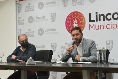 Lincoln: Anuncian una suba salarial del 63% anual para los empleados municipales