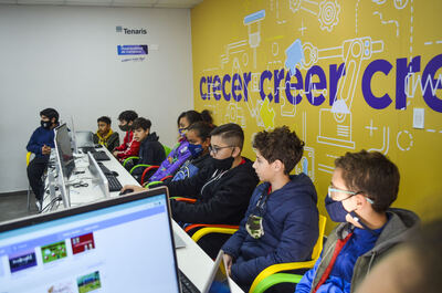 Campana: Comenzó el taller de programación para chicos