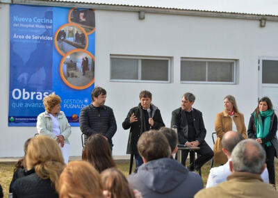 H. Yrigoyen: Kicillof inauguró obras en el hospital municipal de Henderson