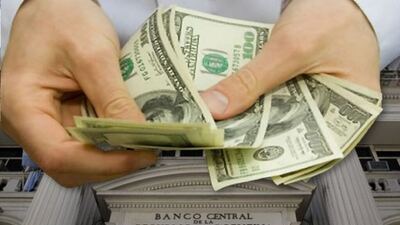 El Gobierno flexibiliza el cepo al dólar para freelancers y empresas de servicios