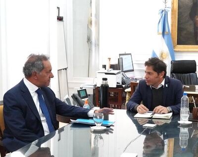 Kicillof y Scioli se reunieron en la gobernación bonaerense