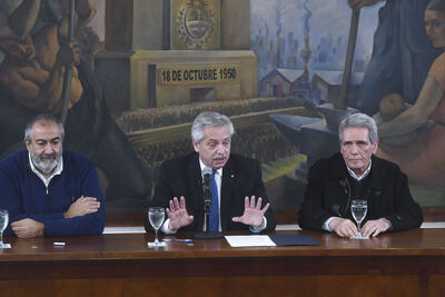 Alberto homenajeó a Perón en la CGT con un acto cargado de liturgia peronista