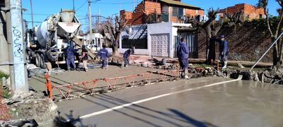 Tigre: Continúan las obras de asfalto en Troncos del Talar