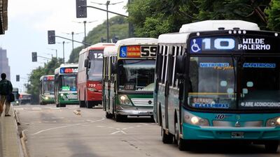 Paro de colectivos: El Gobierno convocó a empresarios del transporte