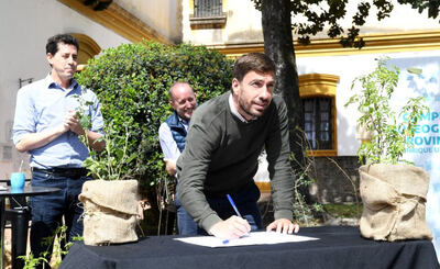Mercedes: El Municipio firmó un convenio por recursos para cuidar el ambiente