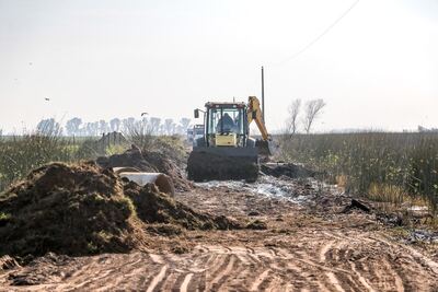 Bolívar: Continúan los trabajos en los caminos rurales del partido