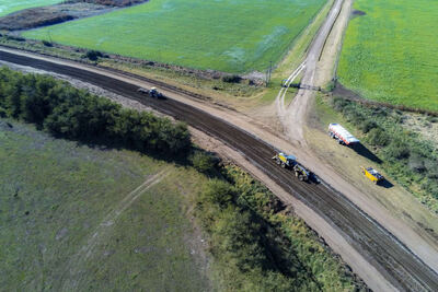 Continúan las obras en caminos rurales de la provincia
