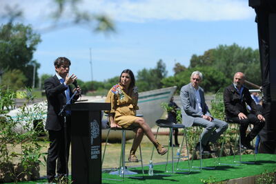 Kicillof sostuvo que "el principal problema ambiental es la pobreza"
