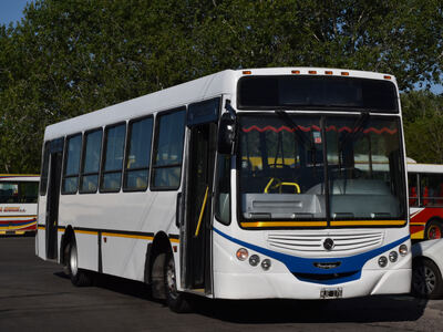 Berisso: El Municipio recibió una nueva unidad de transporte de la Línea 202