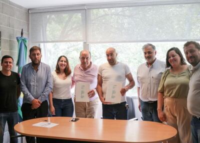 Olavarría: La Provincia pondrá en marcha la construcción de 100 viviendas