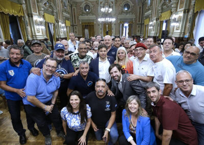 Kicillof relanzó programa de salud para veteranos de la guerra de Malvinas