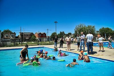 Escobar: Más de 5.000 vecinos participan de la Colonia Municipal de Verano