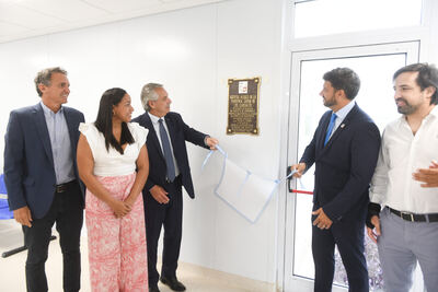 Exaltación de la Cruz: El Presidente inauguró el Hospital Modular de Los Cardales