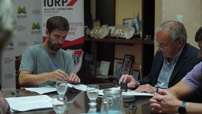 Mercedes: Se firmó un convenio con Instituto Universitario River Plate