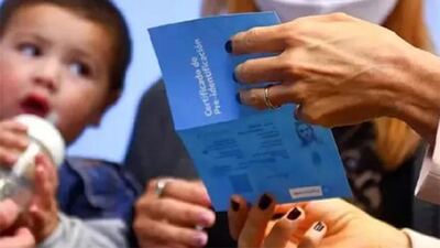 Oficializan la ampliación de la AUH para niños y adolescentes sin cuidados parentales