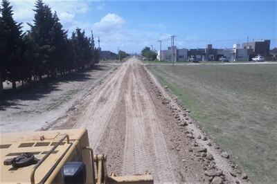 Necochea: Intensifican los trabajos de saneamiento en calles linderas a sectores costeros