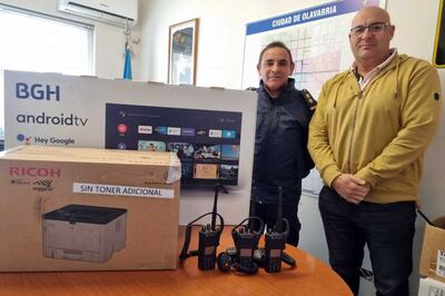 Olavarría: El municipio entregó equipamiento a las fuerzas de seguridad