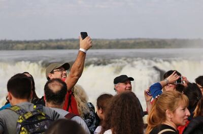 Este fin de semana largo viajaron 2,2 millones de turistas