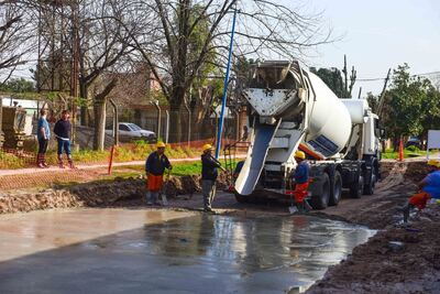 Escobar: Avanzan los trabajos en el nuevo corredor urbano del barrio Villa Angélica