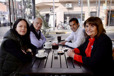 Bullrich se reúne con Grindetti e intendentes para diseñar la estrategia electoral