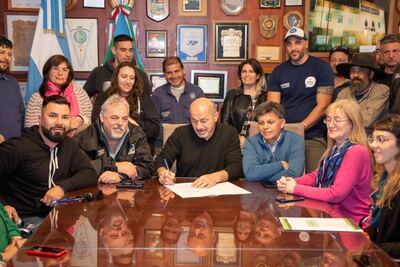 Ensenada: Otorgan un aumento de sueldo del 50% para los municipales