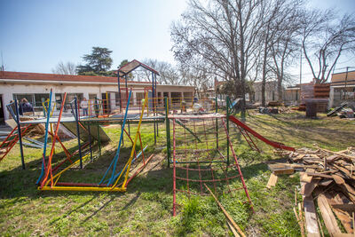 Lincoln: Avanza la reconstrucción del Jardín N° 912 en el Barrio FONAVI
