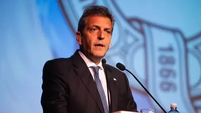 Massa prometió eliminar el Impuesto a las Ganancias si es presidente