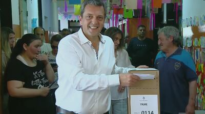 Sergio Massa votó en Tigre acompañado por Malena Galmarini