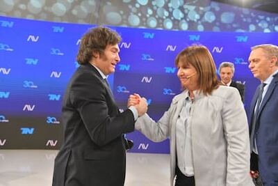 Tras el acuerdo, Milei y Bullrich se mostraron juntos