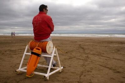 Mar del Plata: Comenzó operativo de seguridad en las playas públicas y privadas