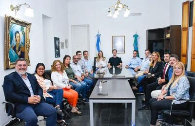 San Vicente: El intendente Mantegazza presentó al nuevo gabinete