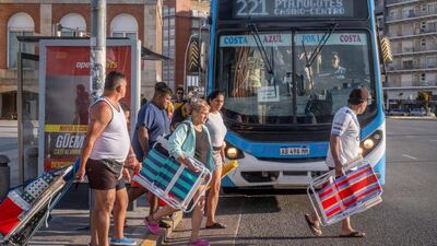 Hay paro de colectivos en el oeste del Conurbano y Mar del Plata