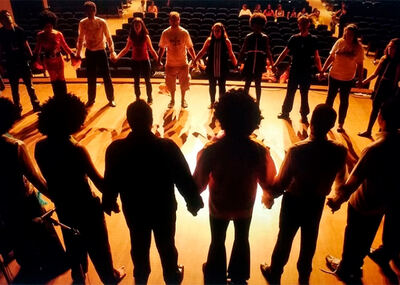 El Instituto Cultural convoca a una audición a actores y actrices para la producción de una comedia