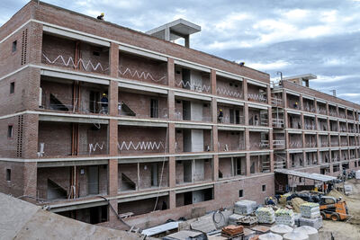 La Matanza: Avanza la construcción del complejo habitacional “Peribebuy”