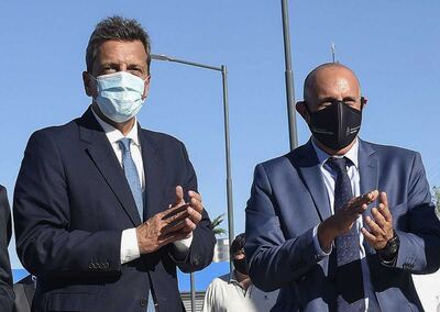 Fernández le tomó juramento al nuevo ministro de Transporte, Alexis Guerrera