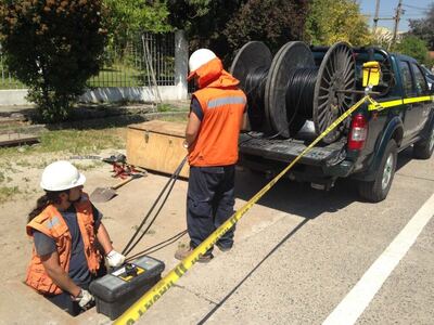 Extienden más de 4.400 kilómetros de fibra óptica para conectar a un millón de habitantes
