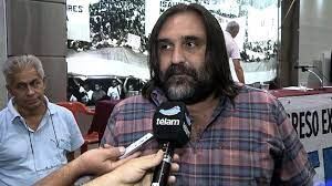 Entre las bases y la política, SUTEBA obligado a protestar por la presencialidad