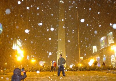 Nevó en el interior bonaerense y no descartan que suceda en La Plata y la costa atlántica