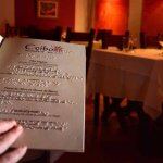 Los bares y restaurantes de Bahía Blanca deberán incorporar menús en Braille