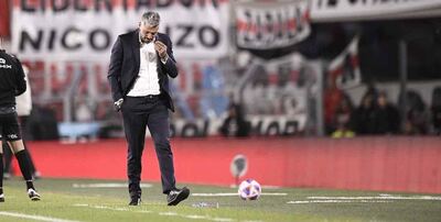 Gustavo Munúa dejó de ser el entrenador de Unión