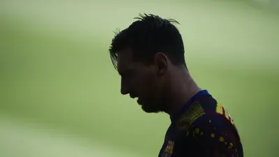 Messi se aleja del Barcelona y se acerca la definición de su futuro