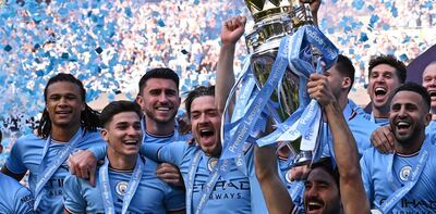 Manchester City ganó con gol de Julián Álvarez y celebró la Premier League