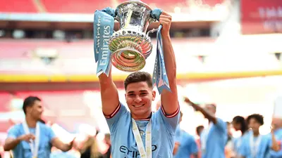 Julián Álvarez y el Manchester City campeones de la FA Cup